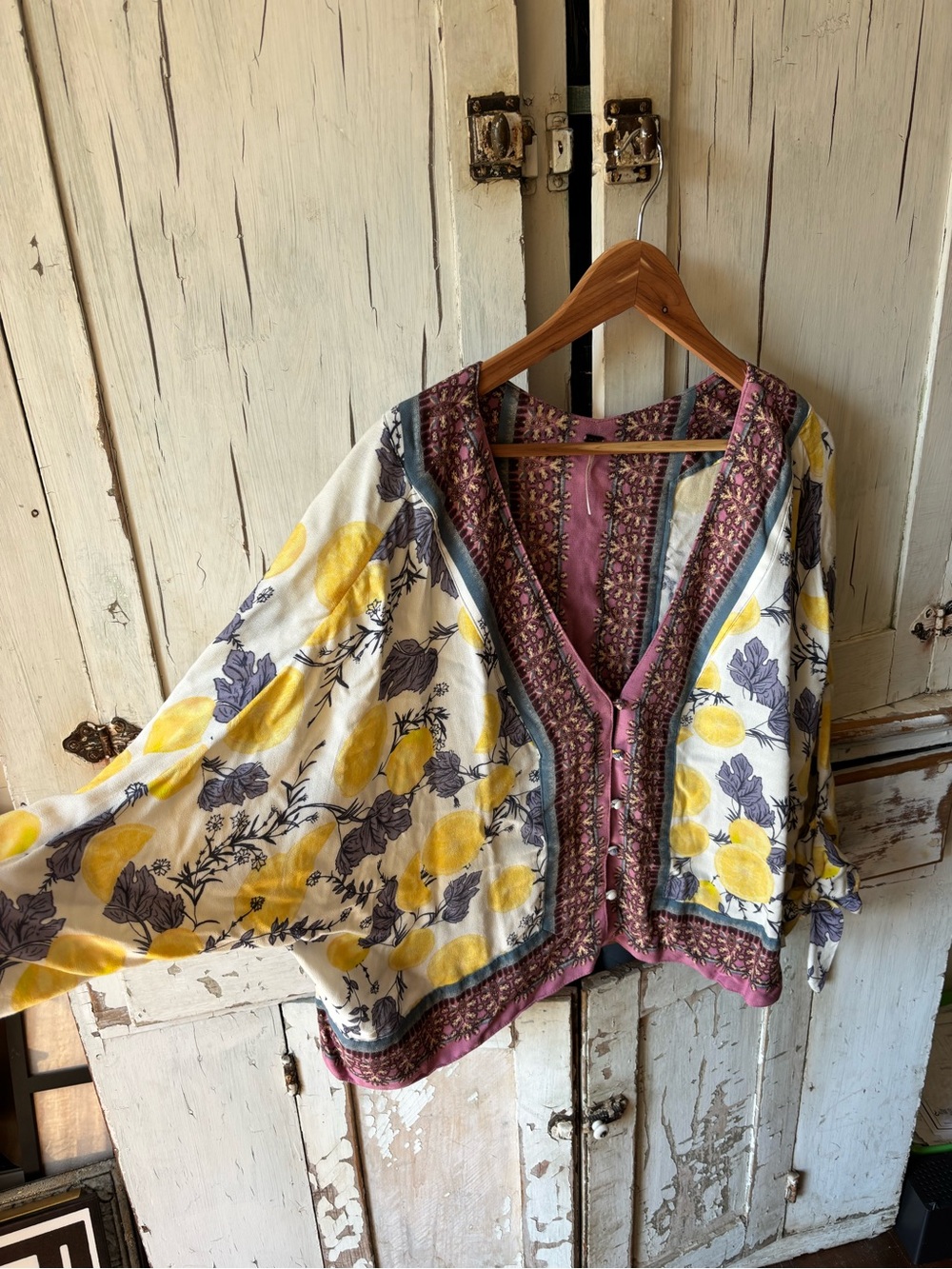 Free people Boho Floral Lemon Print Women’s Kimono Jacket - Yellow & Purple